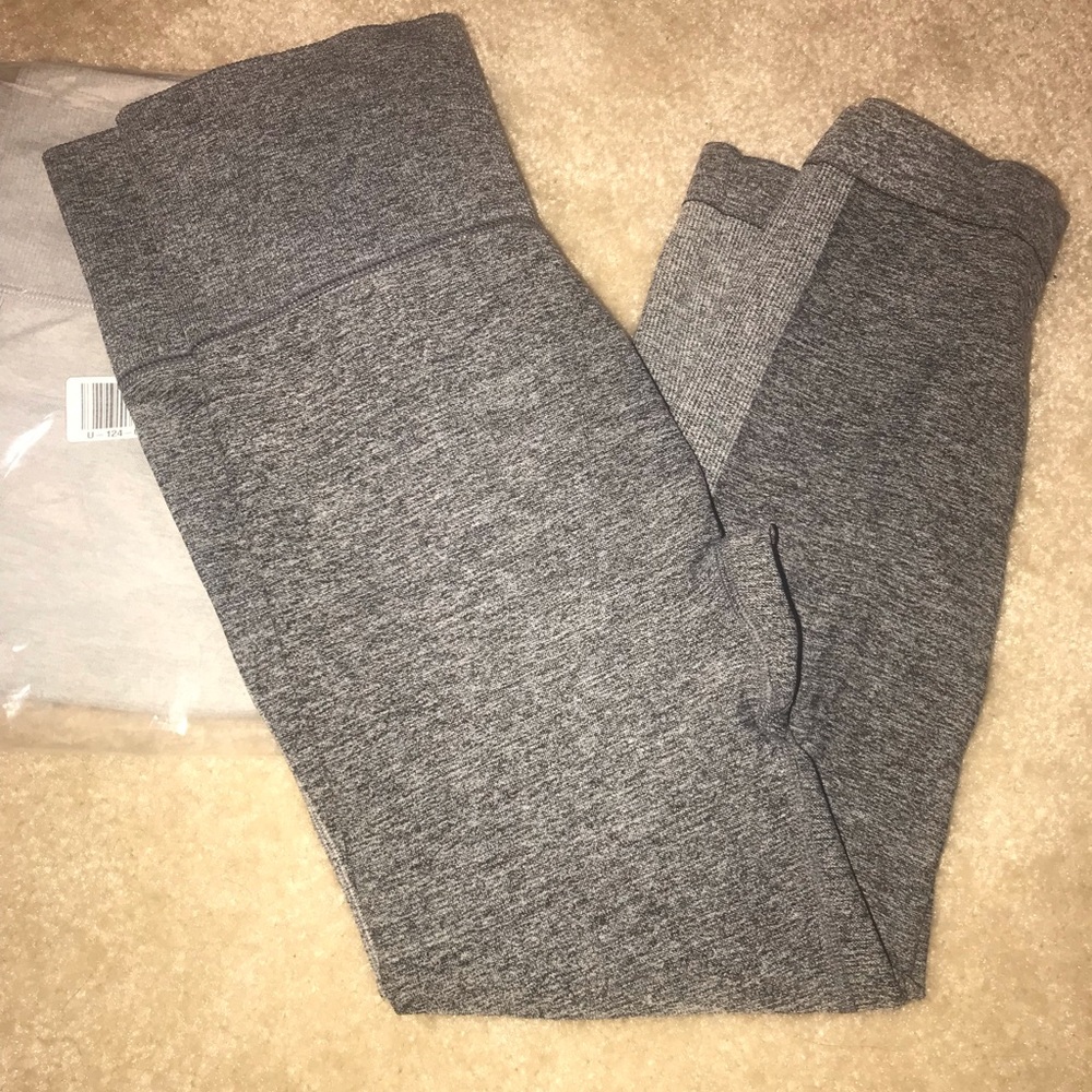 2 pairs NEW Forever 21 active workout leggings
